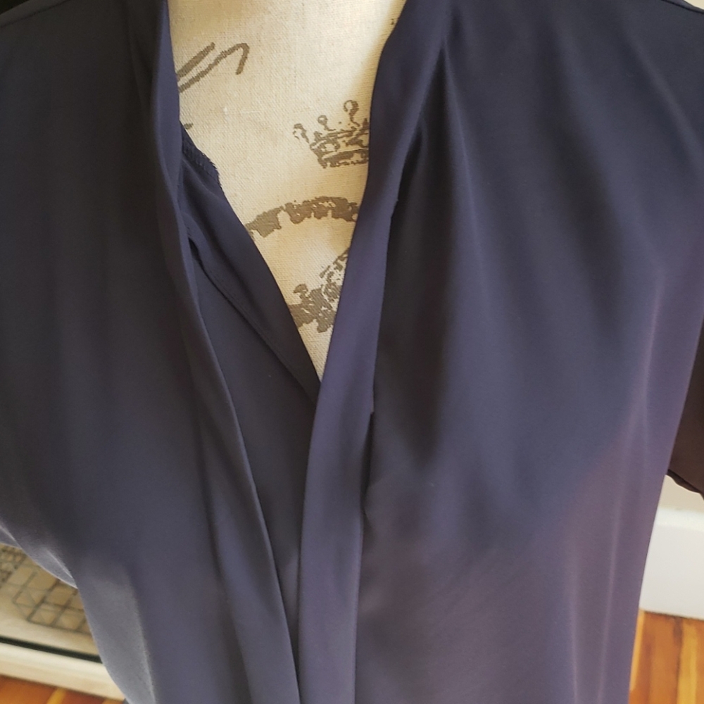 Keyhole blouse - Picture 4 of 4
